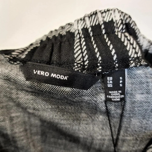 VERO MODA Women's Fidela Plaid Skirt In Black Check Size S‎ NWT - Picture 7 of 11